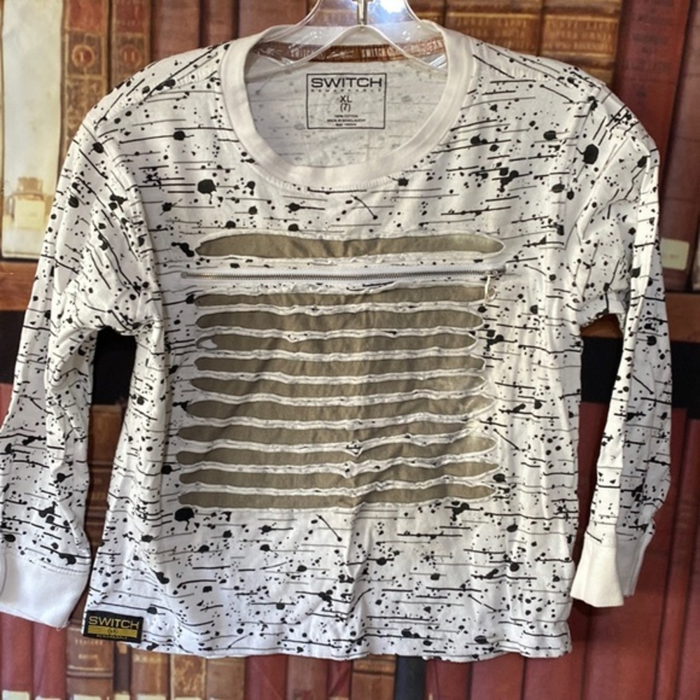 Switch Remarkable brand Cotton‎ T-Shirt Razor Slashed Zipper Accent long sleeve